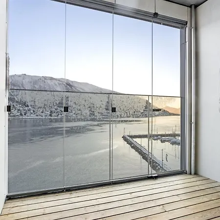 Arctic Panorama * トロムソ